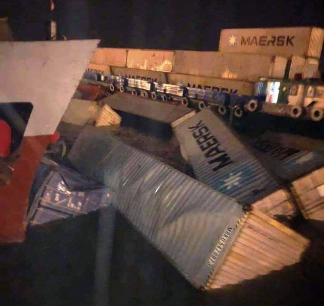 vì sao 22 container rơi xuống sông cái mép?