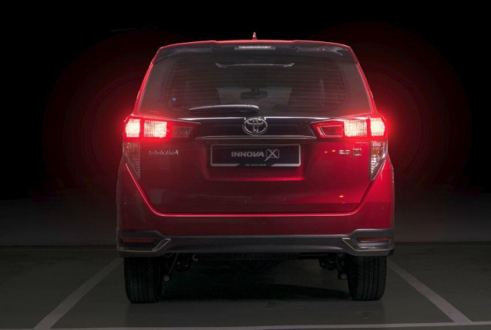 Toyota Innova 2021 ra mắt tại Malaysia, giá cao nhất 699 triệu đồng 6