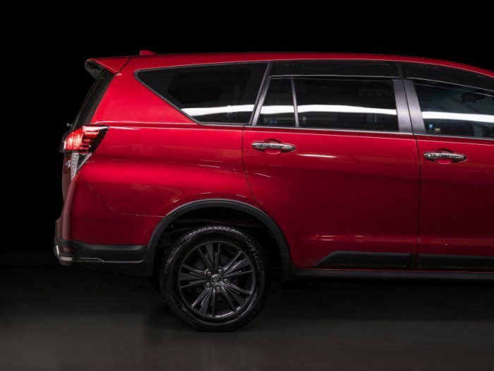 Toyota Innova 2021 ra mắt tại Malaysia, giá cao nhất 699 triệu đồng 8