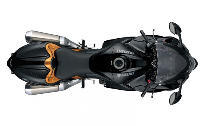 xe-phan-khoi-lon-Suzuki-Hayabusa-2021-11