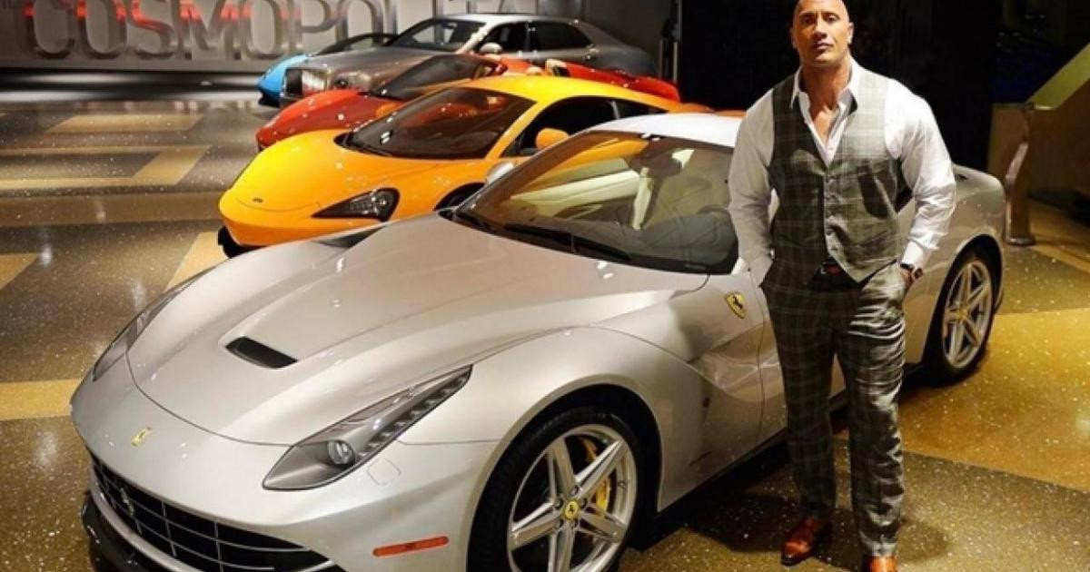 Dàn siêu xe triệu đô của ngôi sao có thân hình khổng lồ The Rock