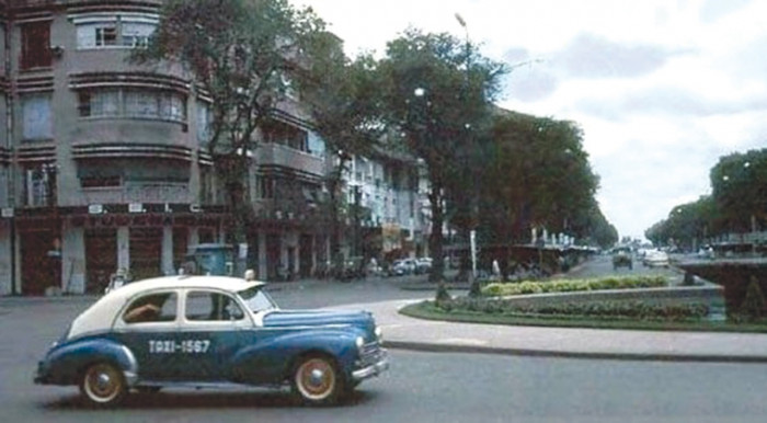 Dấu ấn những chiếc xe đầu tiên ở Việt Nam 1