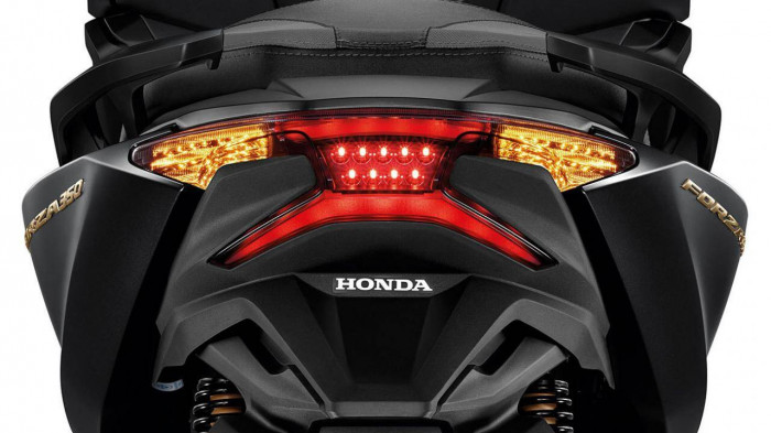 Honda Forza 350 ra mắt Thái Lan, giá bằng nửa tại Việt Nam 3