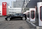 Tesla kiếm tỷ đô khi chia sẻ trạm sạc xe điện