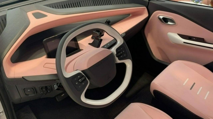 Khám phá mẫu xe ô tô điện bước ra từ phim hoạt hình 5