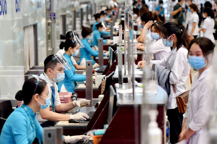 vì sao khách chưa thể mua vé máy bay dịp tết?