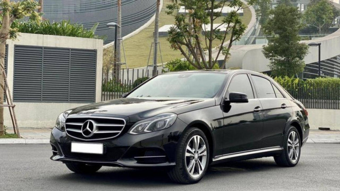 Đấu giá ô tô Mercedes sai quy định, một doanh nghiệp bị phạt 45 triệu đồng