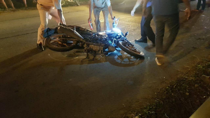 Tai nạn trên cầu vượt cao tốc TP.HCM - Trung Lương, 2 người tử vong 1