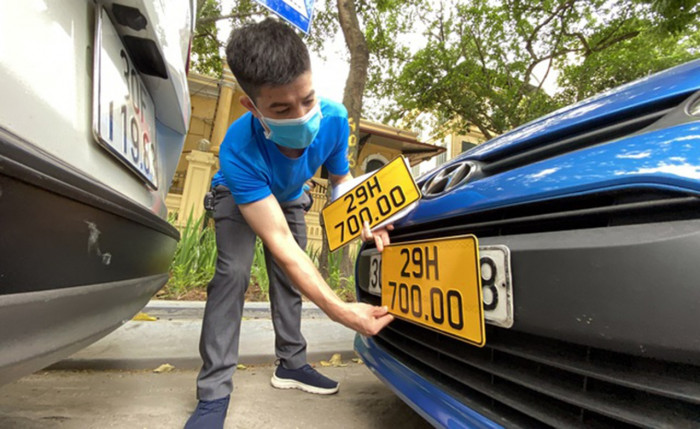 Từ 1/1/2022: Hàng vạn ô tô vận tải chưa đổi biển vàng bị xử phạt ra sao? 2