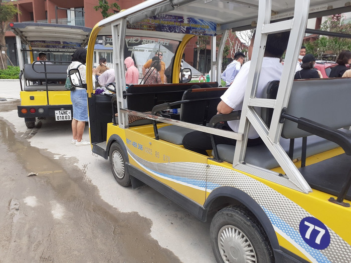 Ngăn hiểm họa từ xe điện chở khách du lịch 1