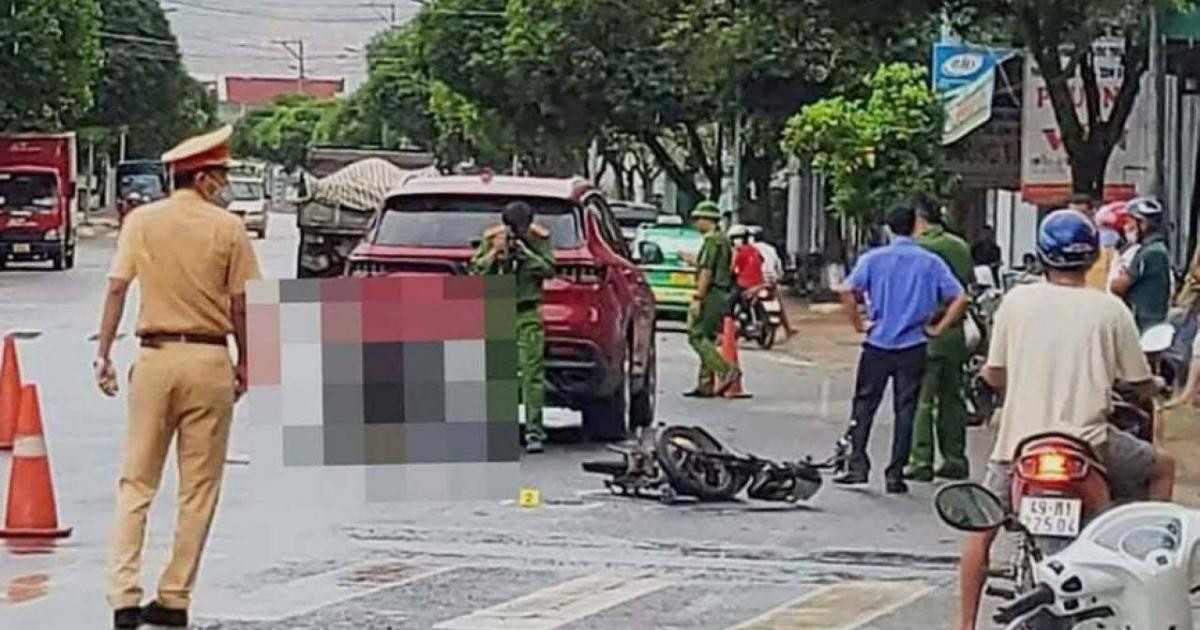 Clarifying the accident of a female driver without a driver’s license livestream while driving, running into death in Lam Dong
