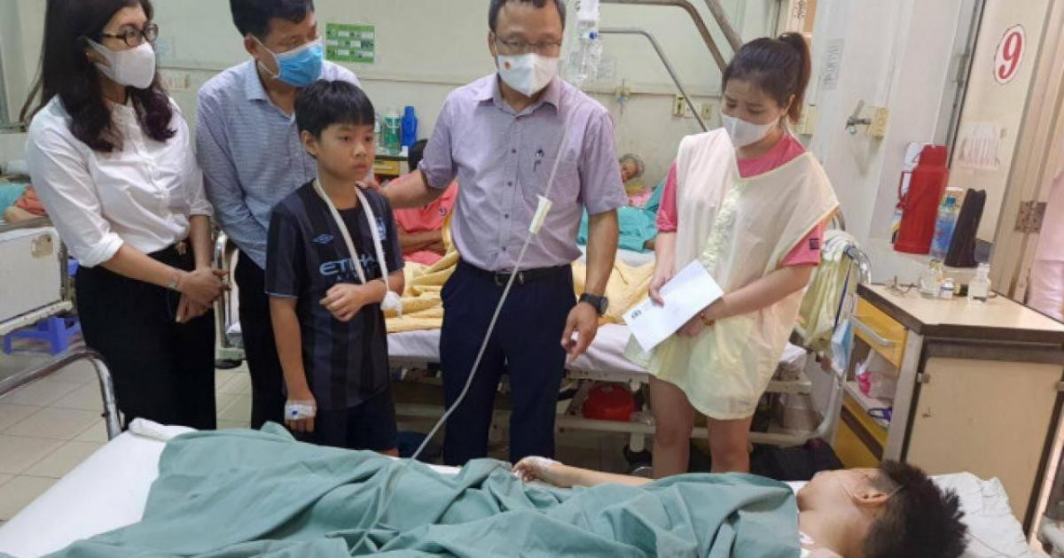 TNGT thảm khốc ở Khánh Hòa: Nhói lòng con thơ 2 tháng tuổi mồ côi cha