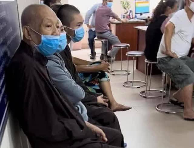 Vụ amp;#34;Tịnh thất Bồng Laiamp;#34;: Chân dung ông Lê Tùng Vân-người vừa bị khởi tố về tội loạn luân - 1