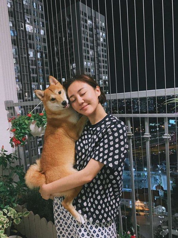 van mai huong lan dau khoe khong gian song, khoe tu hang hieu khong kem ai - 6