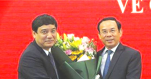 Nghe VietNamNet: Ông Nguyễn Đắc Vinh giữ chức phó chánh Văn phòng Trung ương Đảng