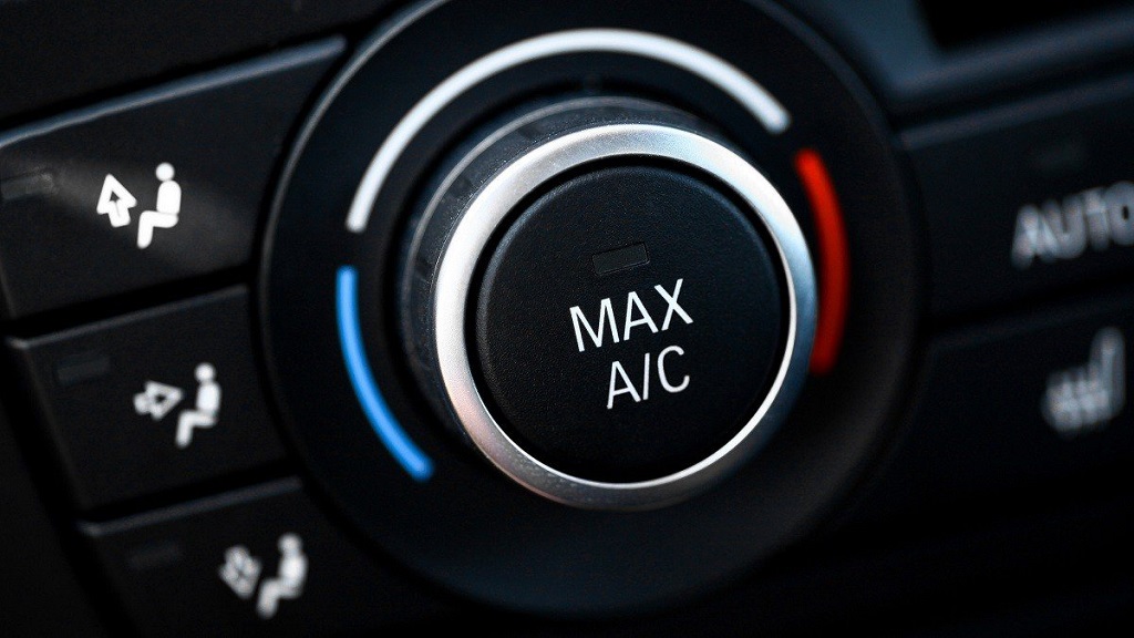 Các trường hợp nào nên tắt điều hòa xe ô tô?