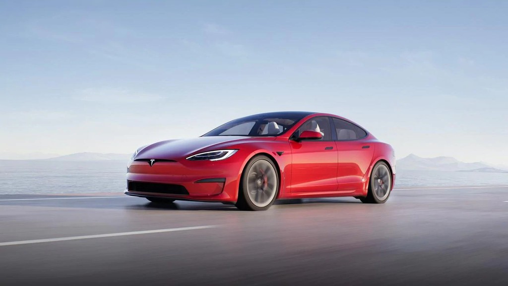 Vô lăng chữ U trên Tesla Model S và X