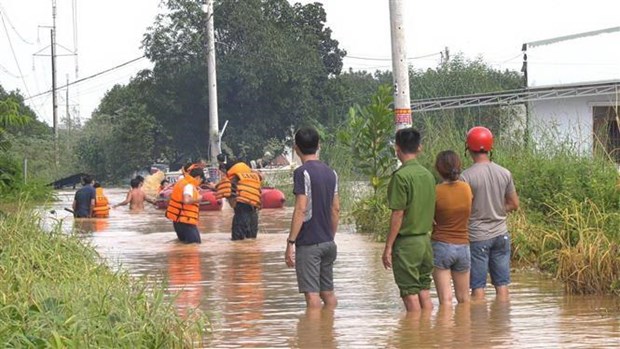 Nghe VietNamNet: Bình Phước: Lũ lớn nhất trong 10 năm, sơ tán khẩn cấp hàng chục hộ dân