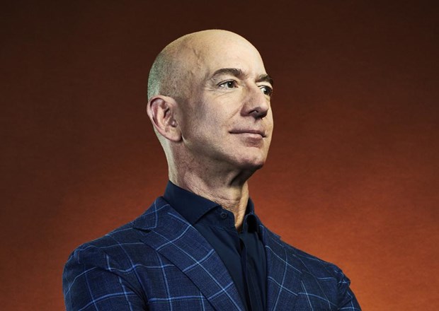 Ông chủ Amazon đối mặt nhiều chỉ trích dù sở hữu hơn 200 tỷ USD