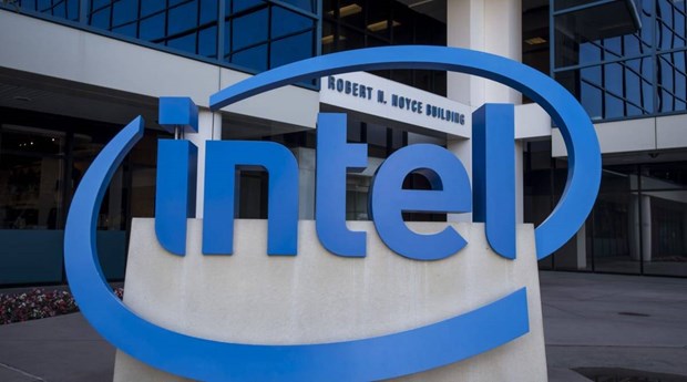 Intel đặt mục tiêu đuổi kịp TSMC, Samsung vào năm 2025