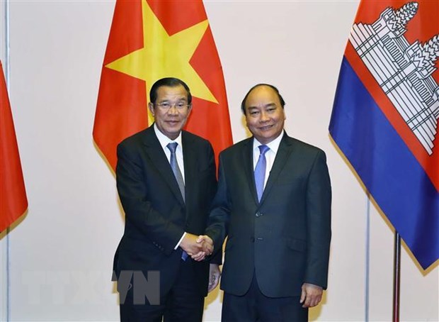 Nghe VietNamNet: Thủ tướng Vương quốc Campuchia bắt đầu thăm chính thức Việt Nam