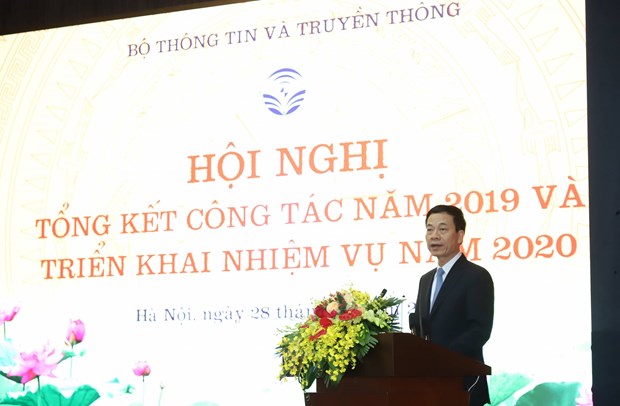 Nghe VietNamNet: Bộ trưởng Nguyễn Mạnh Hùng: Năm 2020 sẽ là năm chuyển đổi số quốc gia