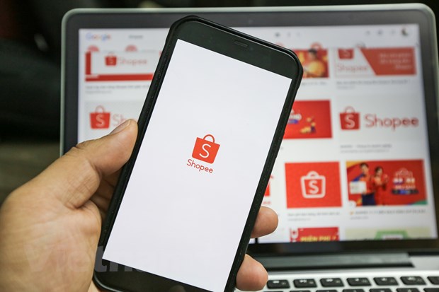 Shopee bị tố làm khó người bán hàng khi tăng giá hàng loạt dịch vụ