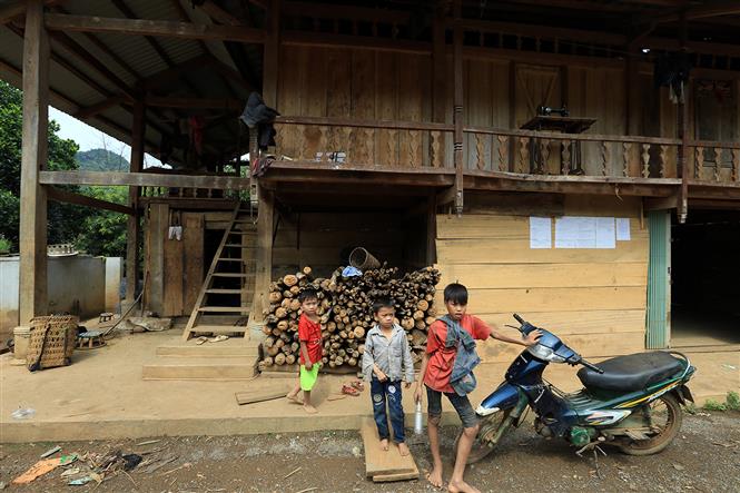 Children at Huoi Long village (Photo: VNA)