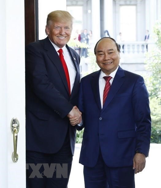 President Donald Trump welcomes Prime Minister Nguyen Xuan Phuc at the White House during the latter’s official visit to the United States, May 31, 2017 (Photo: VNA)