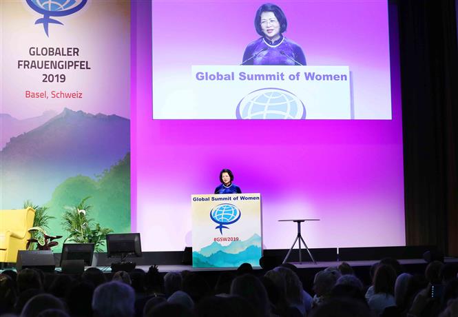 Vice President attends the 2019 Global Summit of Women in Basel city, Switzerland, July 4 (Photo: VNA)
