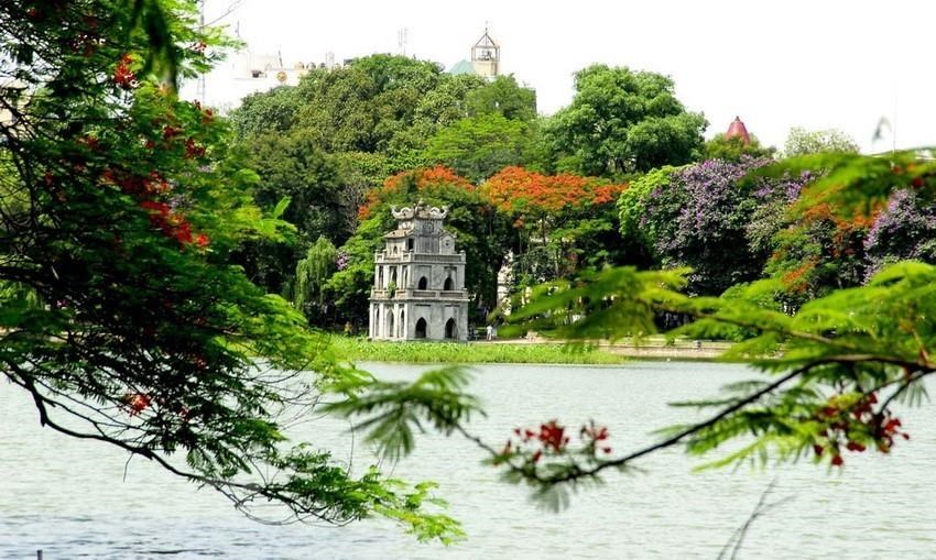 Hoan Kiem Lake in Hanoi’s centre (Photo: VNA)