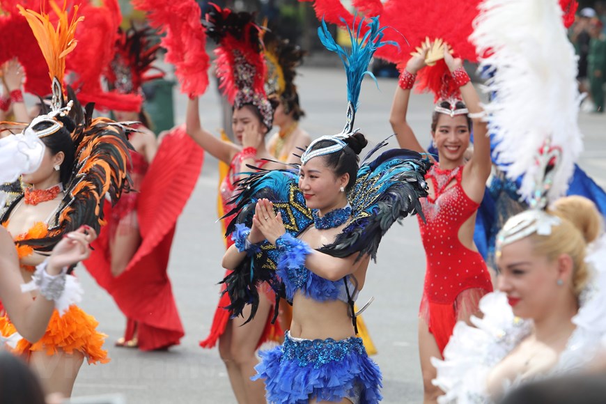The programme aims to promote the culture and people of Hanoi to international friends as well as boosting the pride of Hanoians for the peaceful city (Photo: VNA)