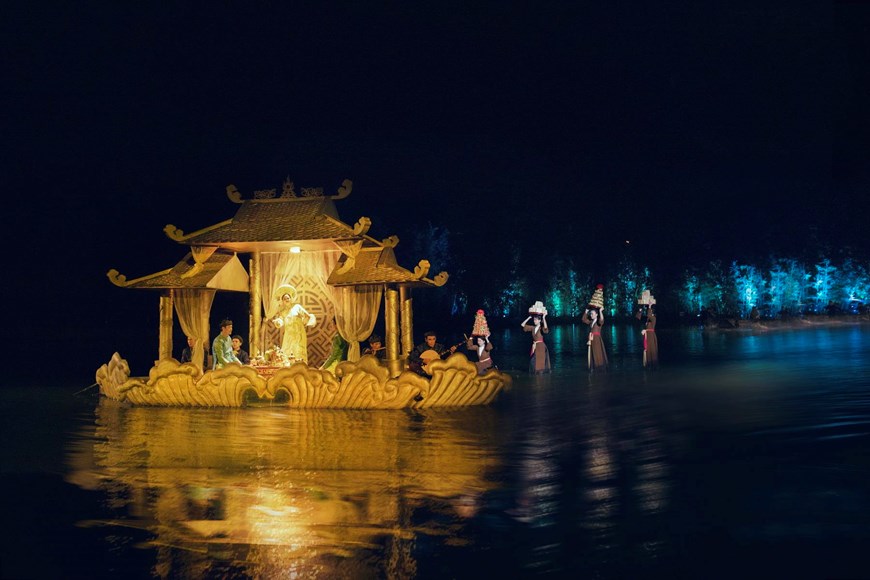 The spectacle is run by Tuan Chau Ha Noi JSC (Photo: VNA)