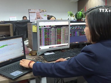 Vietnam’s financial market affected by external factors