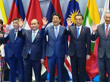Vietnam consolidates solidarity within ASEAN