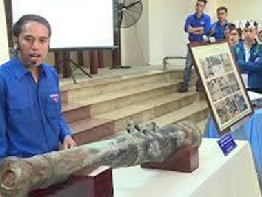 Bronze cannon dating back to feudal era introduced to public