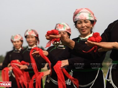 Then singing preserved in Lao Cai