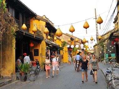 Close to 8.5 million foreigners visit Vietnam in first half