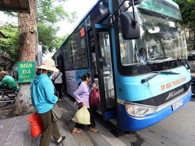 Heat inversion worsens air pollution in Hanoi: report