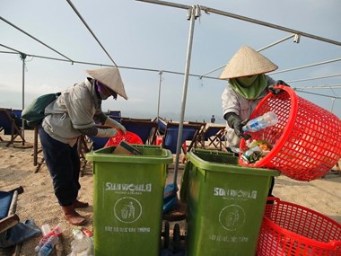 Disposable plastic products to be banned in Ha Long Bay