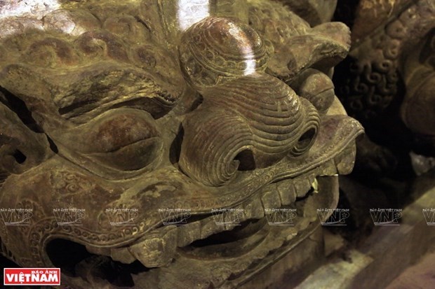 Stone lion statues - Symbol of stone sculpture art of Ly Dynasty