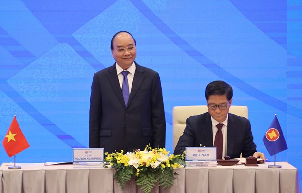 RCEP a bright spot in bleak global economy hinh anh 2