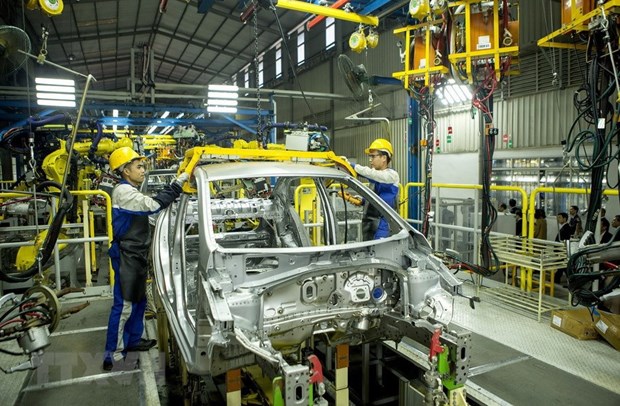 Development of supporting industry for automobiles awaits breakthrough policies