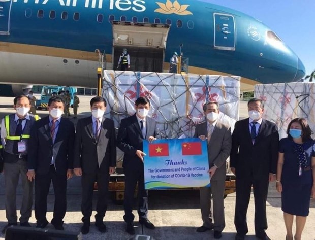 China willing to deepen comprehensive strategic cooperation with Vietnam: ambassador hinh anh 4