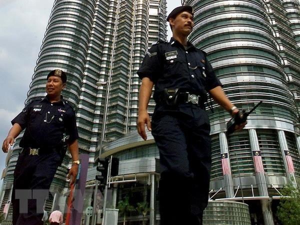 Malaysia arrests 15 over links to Islamic State