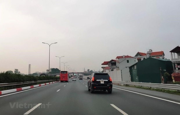 Transport ministry to prioritise investment in expressway in 2020 hinh anh 1