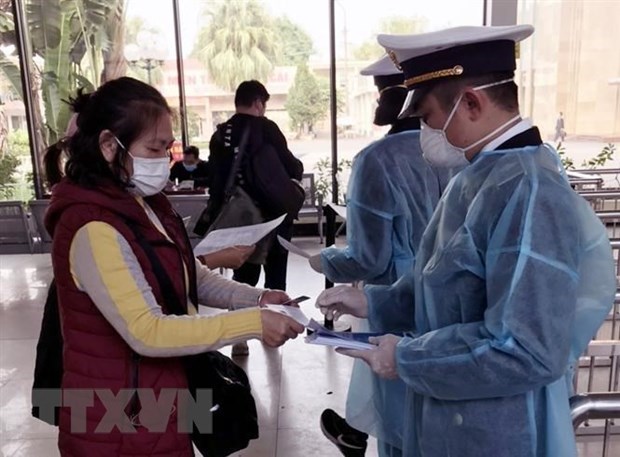 Visitors come from or transit in China’s nCoV-hit areas to be quarantined hinh anh 1