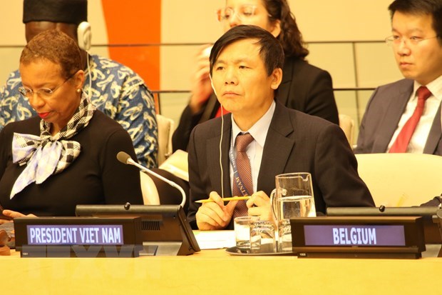Vietnam backs UNSC-OSCE stronger cooperation hinh anh 1