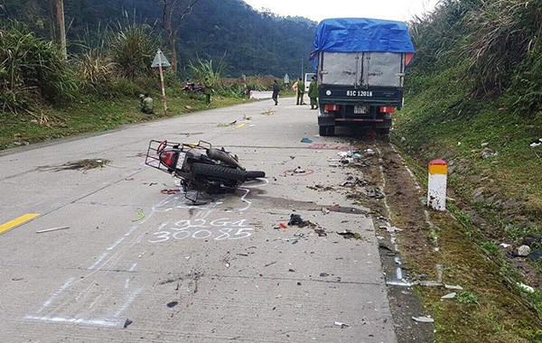 Traffic accident in Kon Tum kills German couple