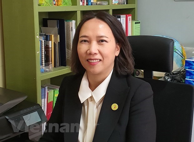 First Vietnamese-born woman runs for RoK’s legislative elections hinh anh 1